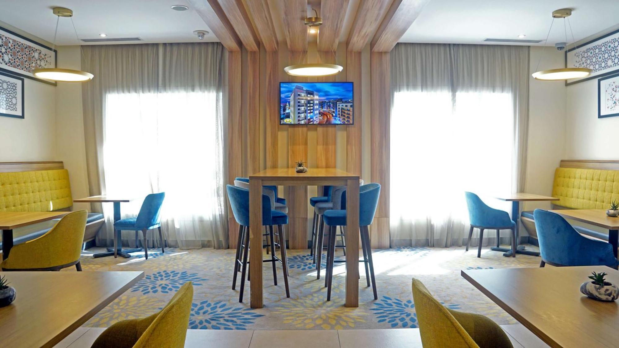 Hotel Hampton By Hilton Dubai Al Barsha Extérieur photo